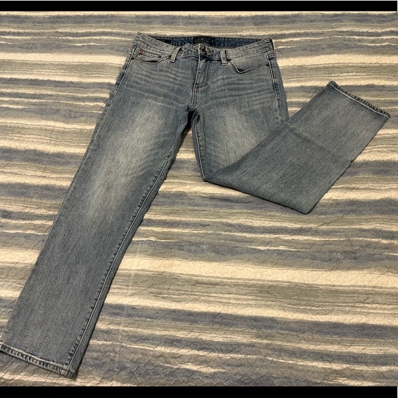 Straight Leg Lucky Jeans—Like New - Picture 2 of 12